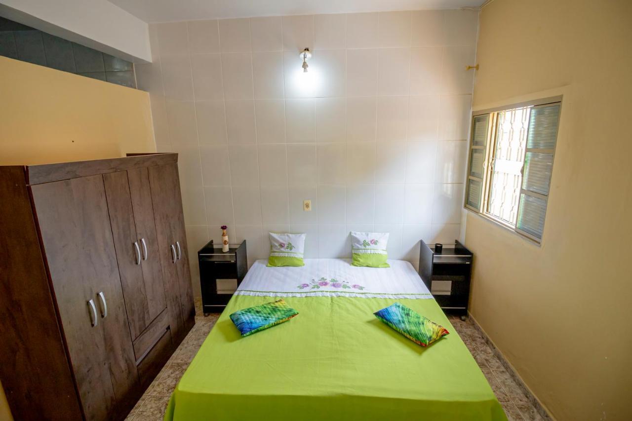 Flat Bem Legal Caldas Novas Buitenkant foto
