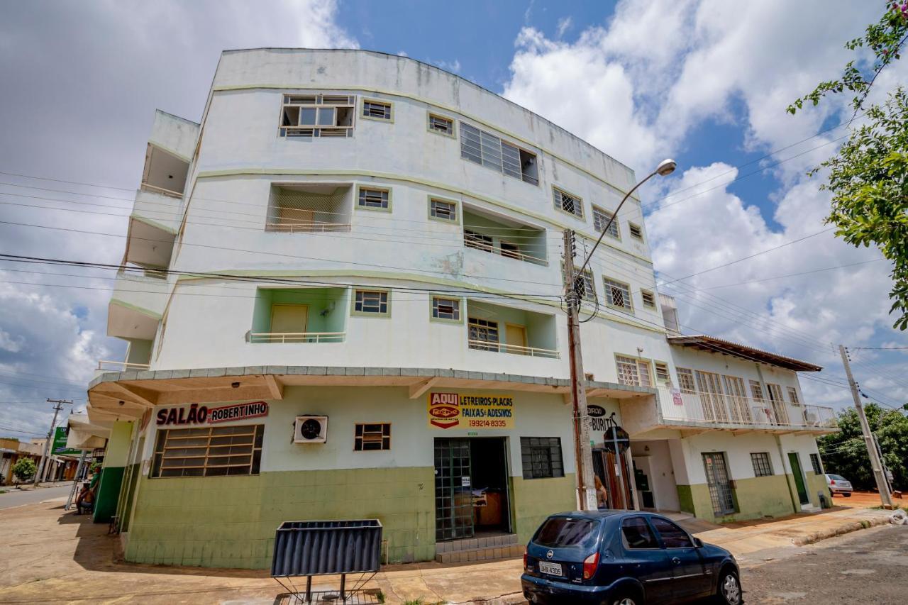 Flat Bem Legal Caldas Novas Buitenkant foto